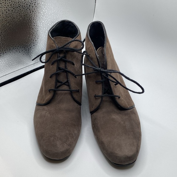 Munro Kara Bootie Wedge Taupe Suede Lace Up Shock Absorb Outsoles Women Size - Picture 7 of 12